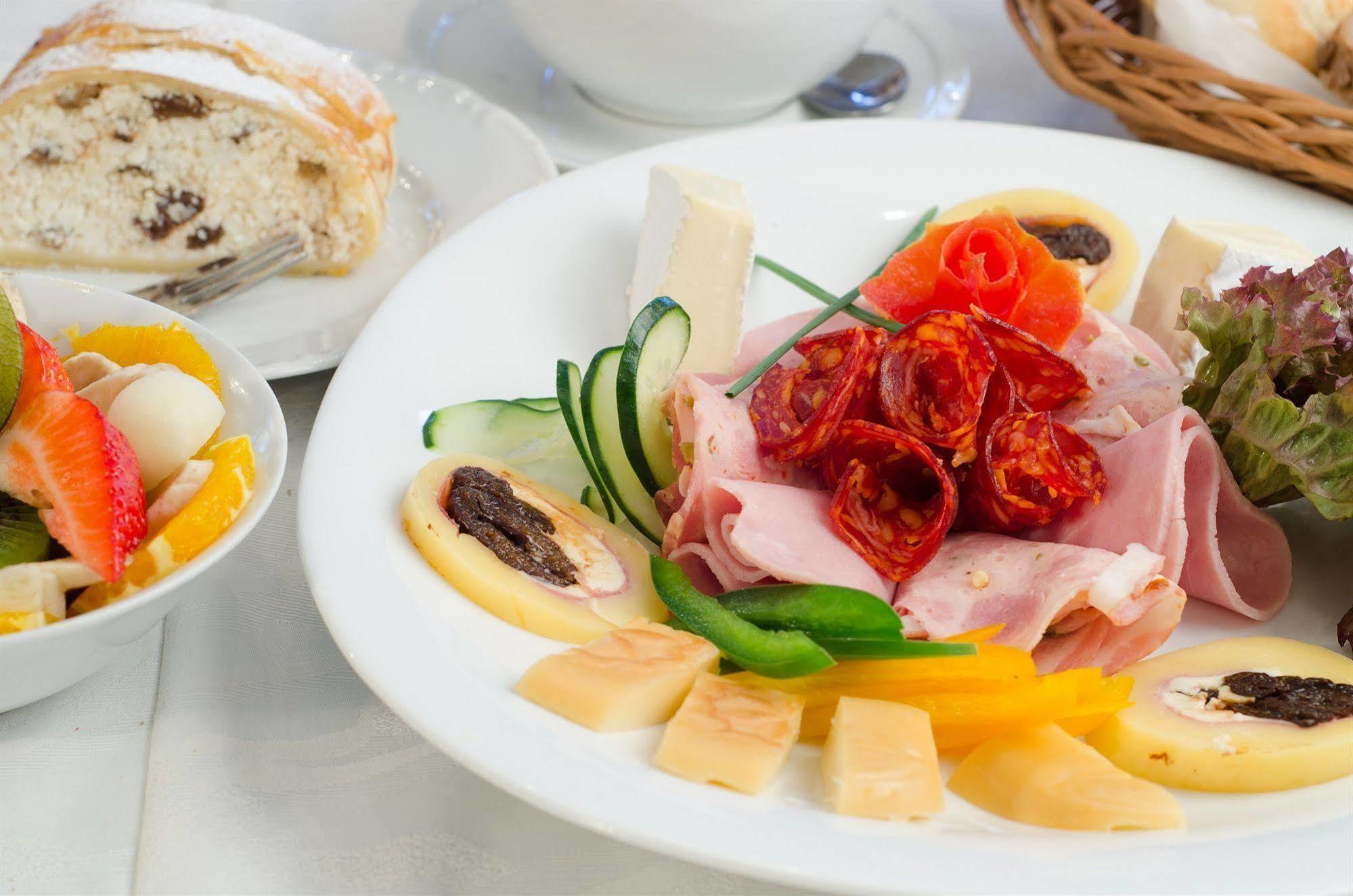 Eco Friendly Dalia Hotel 4*